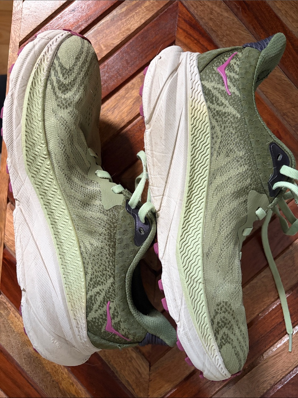 Hoka Challenger ATR wide width - Picture 2 of 8